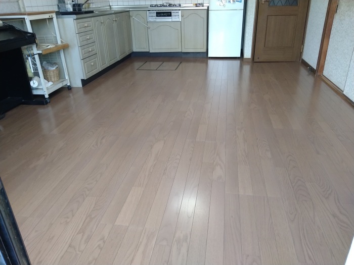 市原市:シロアリ被害の徹底駆除とフローリング重ね張りで丈夫な床に